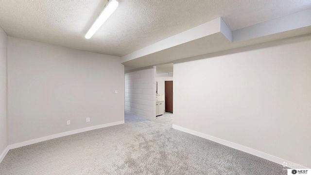 2951 N 70 Street, Lincoln, NE 68507