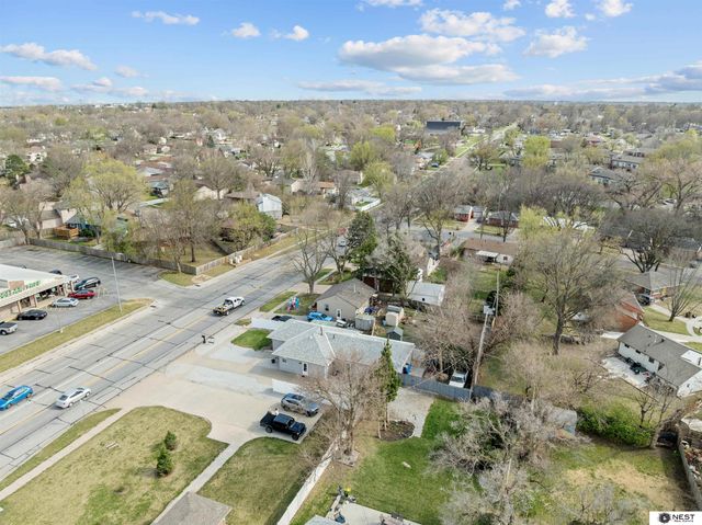 2951 N 70 Street, Lincoln, NE 68507
