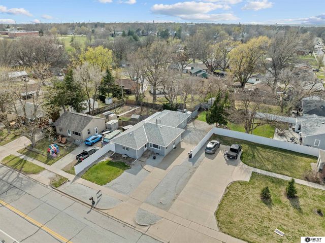 2951 N 70 Street, Lincoln, NE 68507