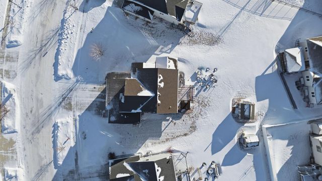 717 35th Avenue E, West Fargo, ND 58078