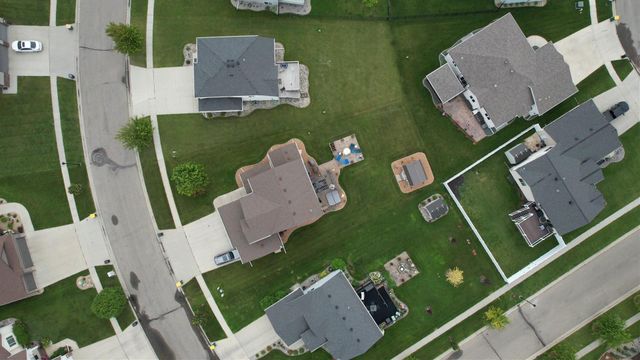 717 35th Avenue E, West Fargo, ND 58078