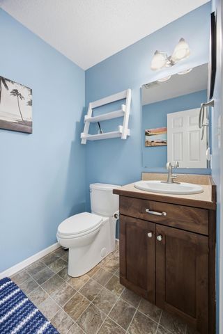 717 35th Avenue E, West Fargo, ND 58078