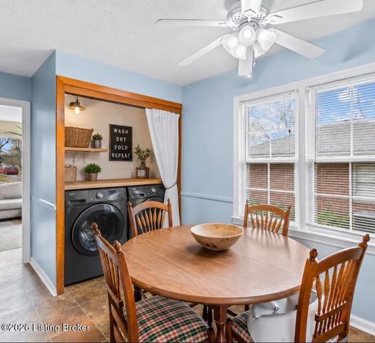 2507 Clearbrook Dr, Louisville, KY 40220