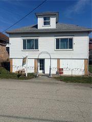 44 Fairgarden St, Redstone Twp, PA 15475