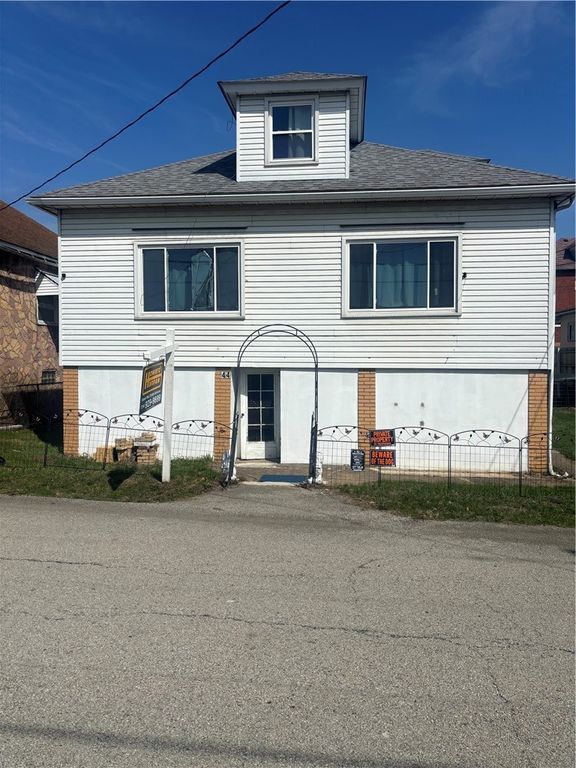 44 Fairgarden St, Redstone Twp, PA 15475