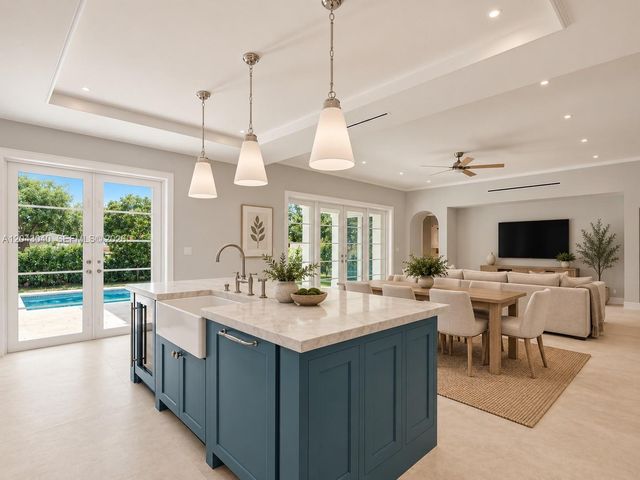 6333 SW 69th Street, South Miami, FL 33143