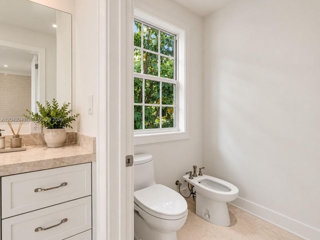 6333 SW 69th Street, South Miami, FL 33143