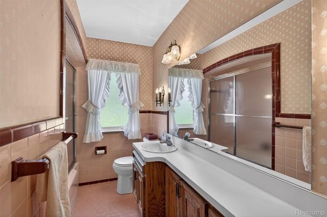 15623 Millar Road, Clinton Charter Township, MI 48036