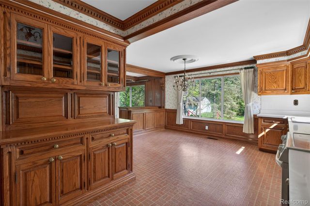 15623 Millar Road, Clinton Charter Township, MI 48036