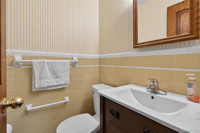 15623 Millar Road, Clinton Charter Township, MI 48036