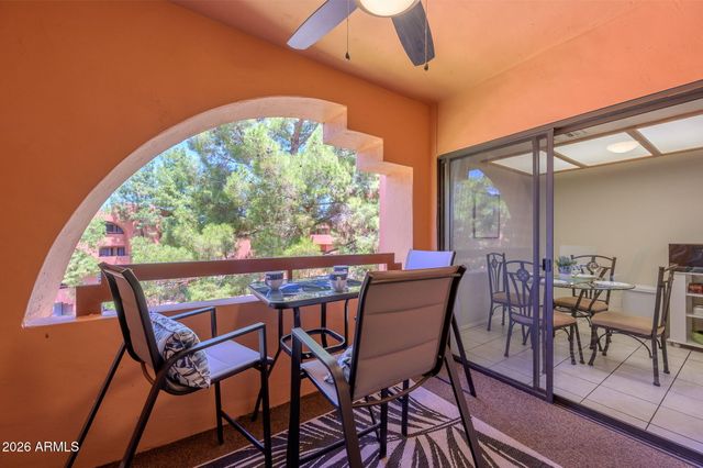 12212 N PARADISE VILLAGE Parkway S 410, Phoenix, AZ 85032
