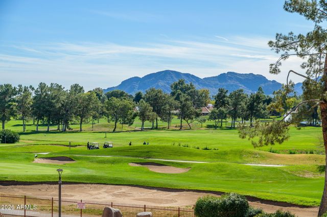 12212 N PARADISE VILLAGE Parkway S 410, Phoenix, AZ 85032