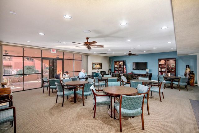 12212 N PARADISE VILLAGE Parkway S 410, Phoenix, AZ 85032