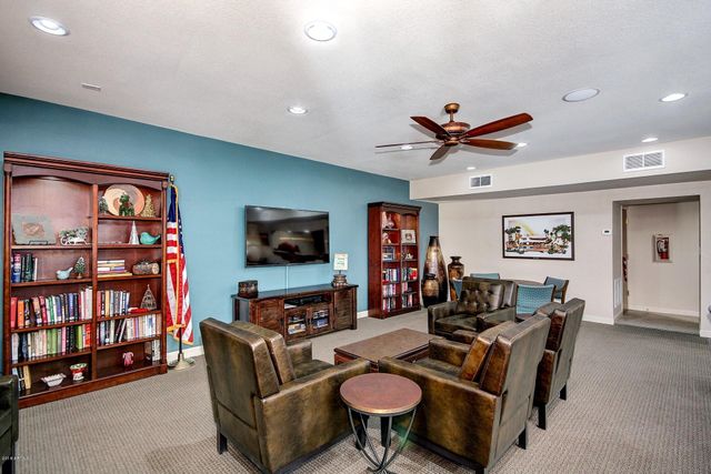 12212 N PARADISE VILLAGE Parkway S 410, Phoenix, AZ 85032