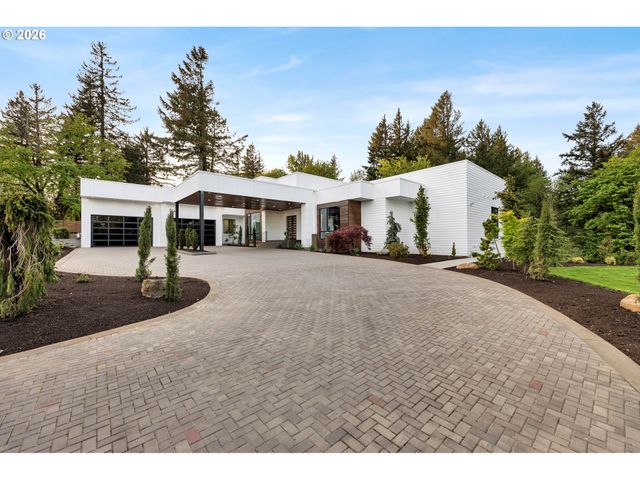 11555 Se HILLTOP Ct, Happy Valley, OR 97086