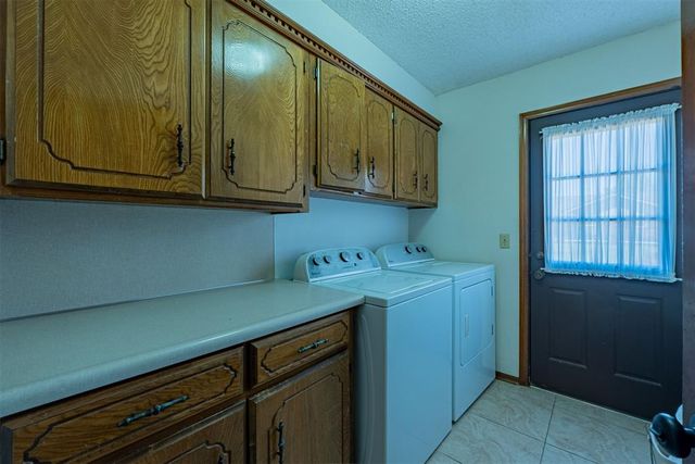 3231 Stonybrook Road, Oklahoma City, OK 73120