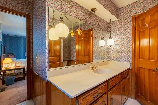 3231 Stonybrook Road, Oklahoma City, OK 73120