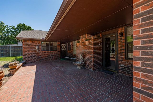 3231 Stonybrook Road, Oklahoma City, OK 73120