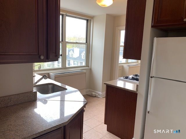 50 Glenbrook Road 5G, Stamford, CT 06902