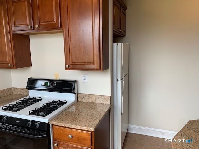 50 Glenbrook Road 5G, Stamford, CT 06902