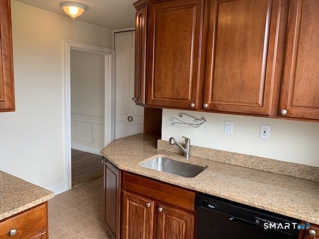 50 Glenbrook Road 5G, Stamford, CT 06902