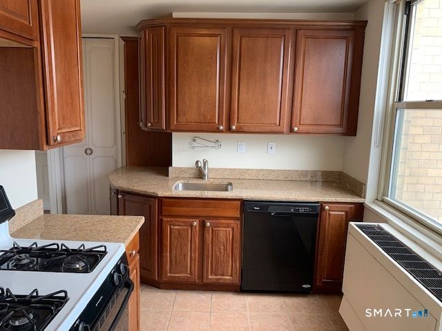 50 Glenbrook Road 5G, Stamford, CT 06902