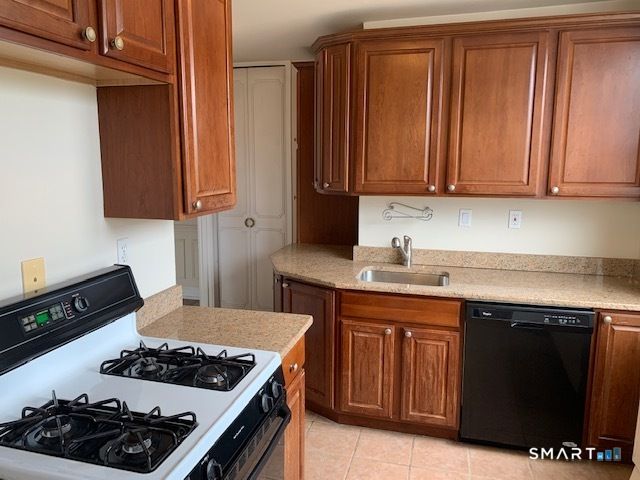 50 Glenbrook Road 5G, Stamford, CT 06902