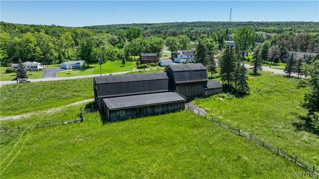 976 Davis Road, Aurora, NY 14052