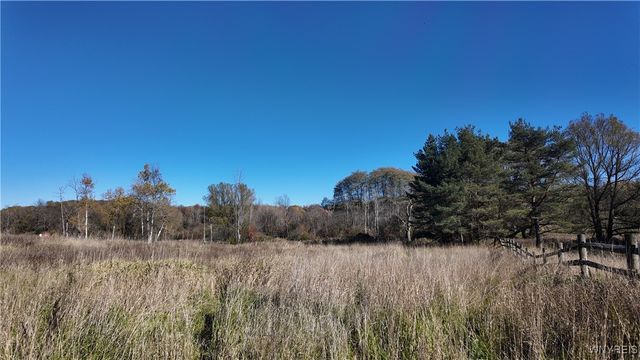 976 Davis Road, Aurora, NY 14052