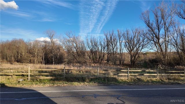 976 Davis Road, Aurora, NY 14052