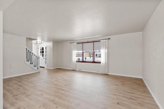 544 SOMERSET DRIVE, Green Bay, WI 54301