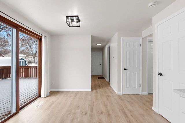 544 SOMERSET DRIVE, Green Bay, WI 54301