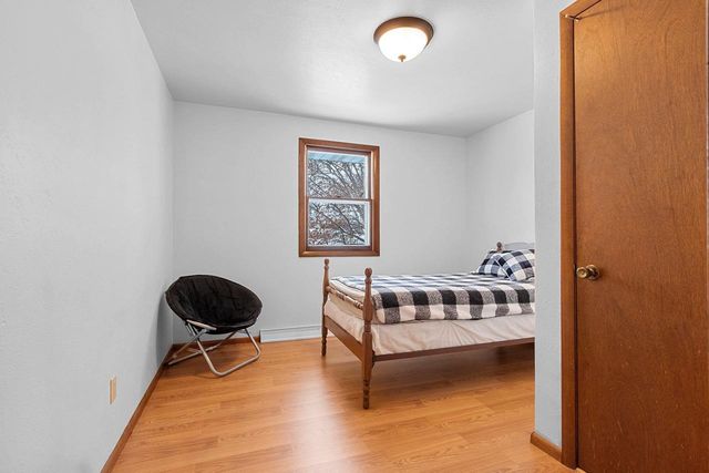 544 SOMERSET DRIVE, Green Bay, WI 54301