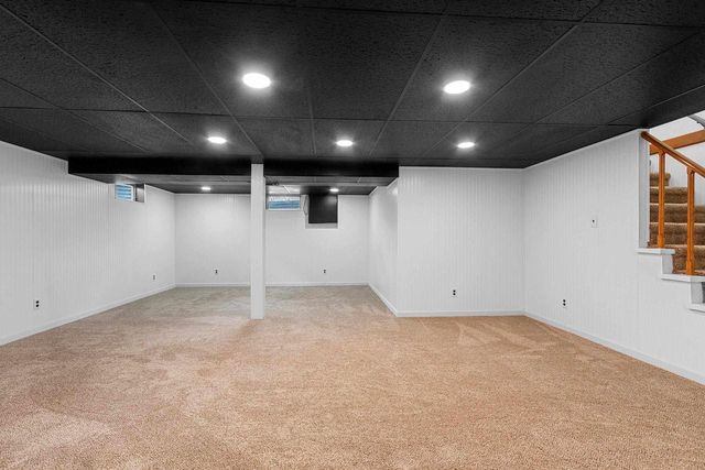 544 SOMERSET DRIVE, Green Bay, WI 54301