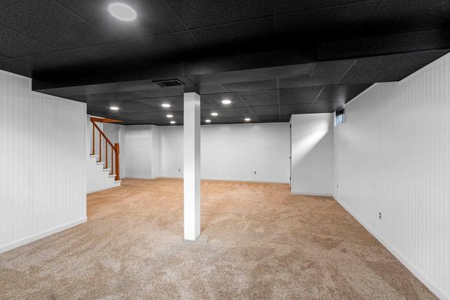 544 SOMERSET DRIVE, Green Bay, WI 54301