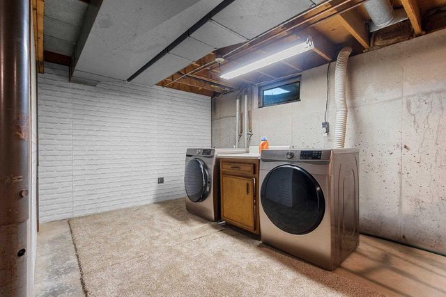 544 SOMERSET DRIVE, Green Bay, WI 54301