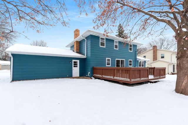 544 SOMERSET DRIVE, Green Bay, WI 54301