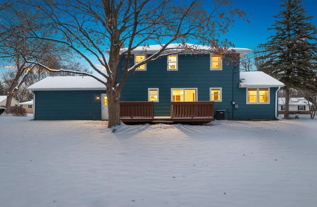 544 SOMERSET DRIVE, Green Bay, WI 54301