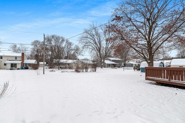 544 SOMERSET DRIVE, Green Bay, WI 54301