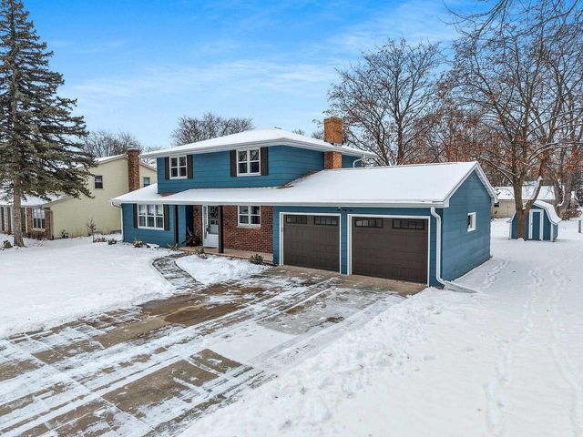 544 SOMERSET DRIVE, Green Bay, WI 54301
