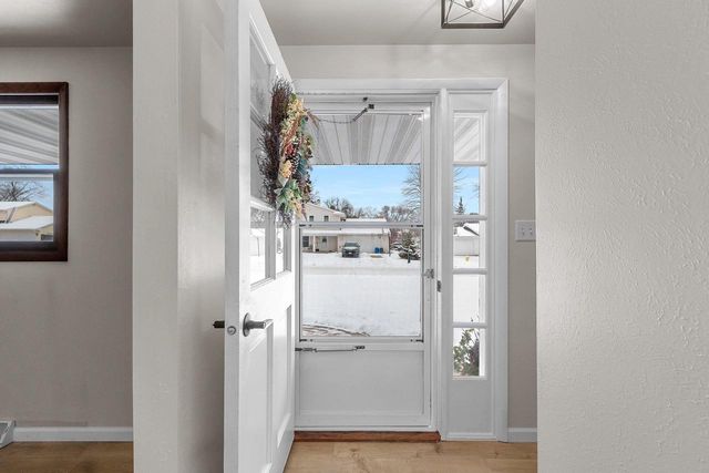 544 SOMERSET DRIVE, Green Bay, WI 54301