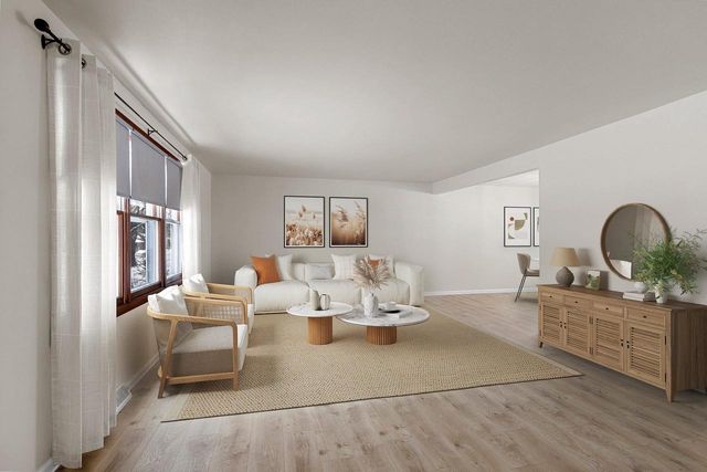 544 SOMERSET DRIVE, Green Bay, WI 54301