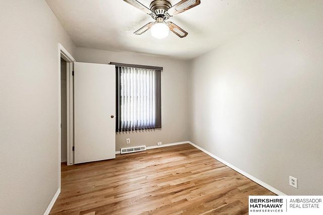 910 Lemay Drive, Bellevue, NE 68005