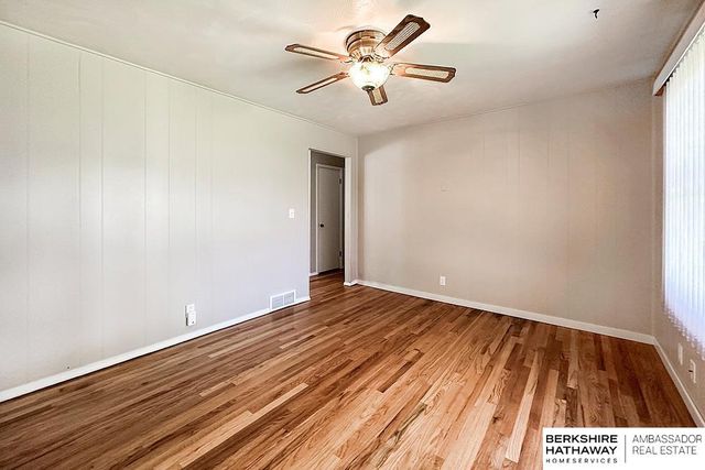 910 Lemay Drive, Bellevue, NE 68005