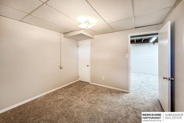 910 Lemay Drive, Bellevue, NE 68005