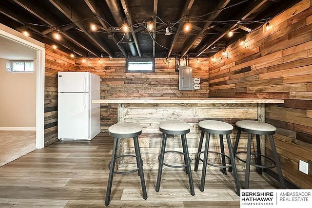 910 Lemay Drive, Bellevue, NE 68005