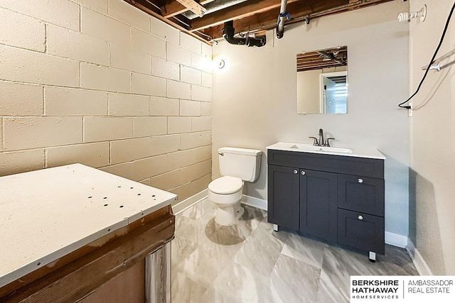 910 Lemay Drive, Bellevue, NE 68005