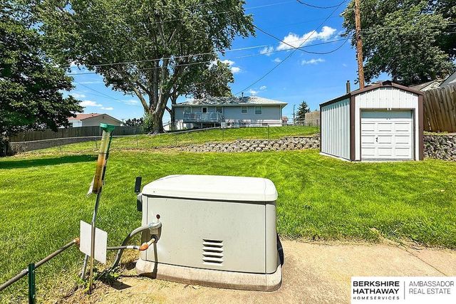 910 Lemay Drive, Bellevue, NE 68005