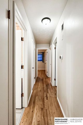 910 Lemay Drive, Bellevue, NE 68005