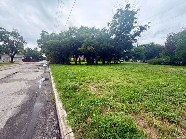 1625 BURNET ST, San Antonio, TX 78202